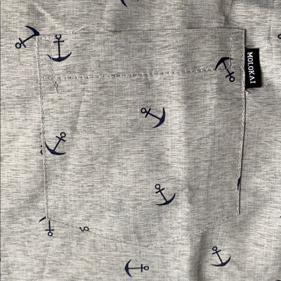 Molokai Button Up Collar shirt in Gray with Anchor - Picture 3 of 5